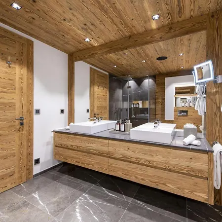 Exceptional Chalet Experience In Kitzbuehel Griesenau